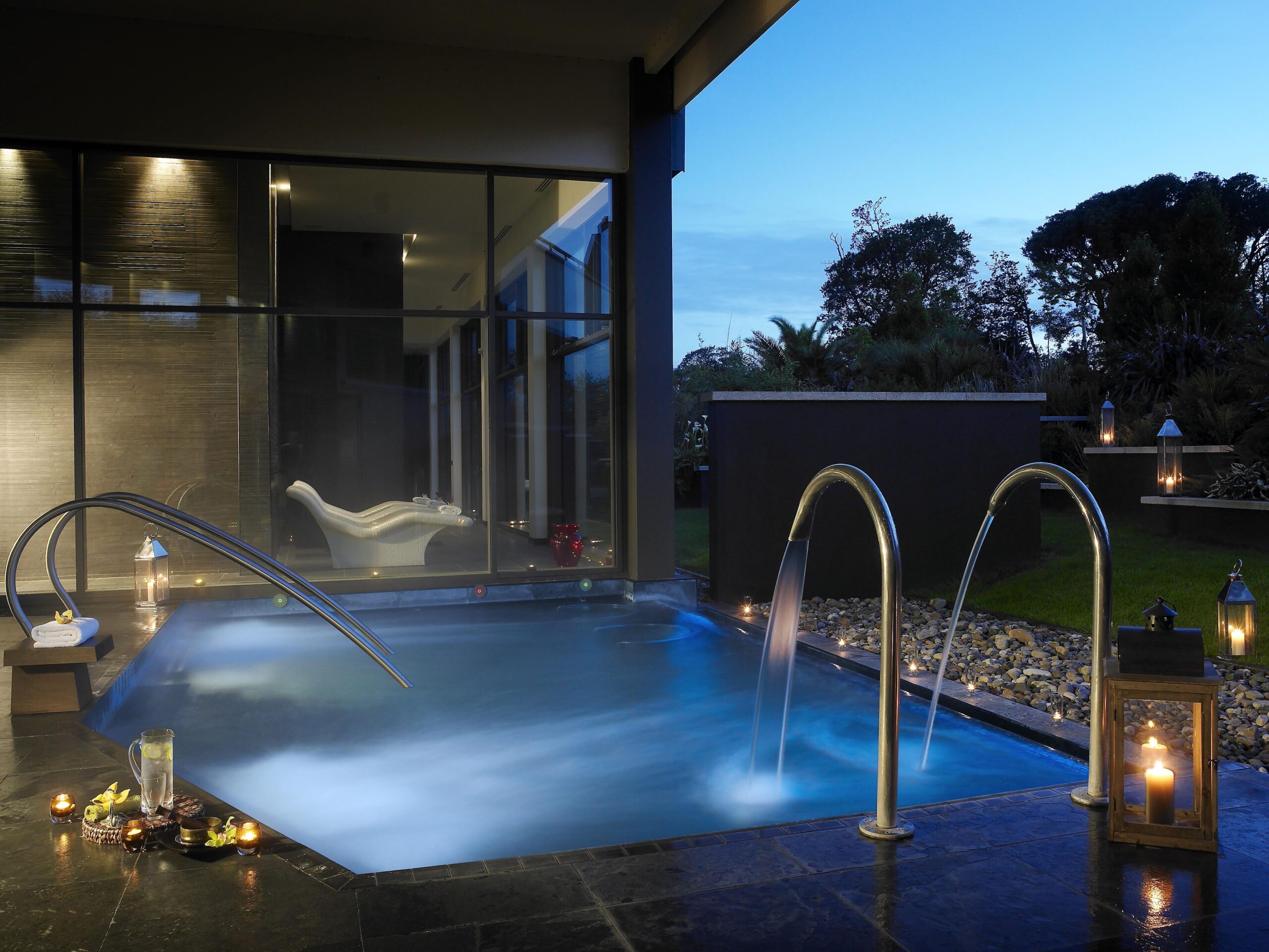 Oceo Spa Outdoor Vitality Pool scaled